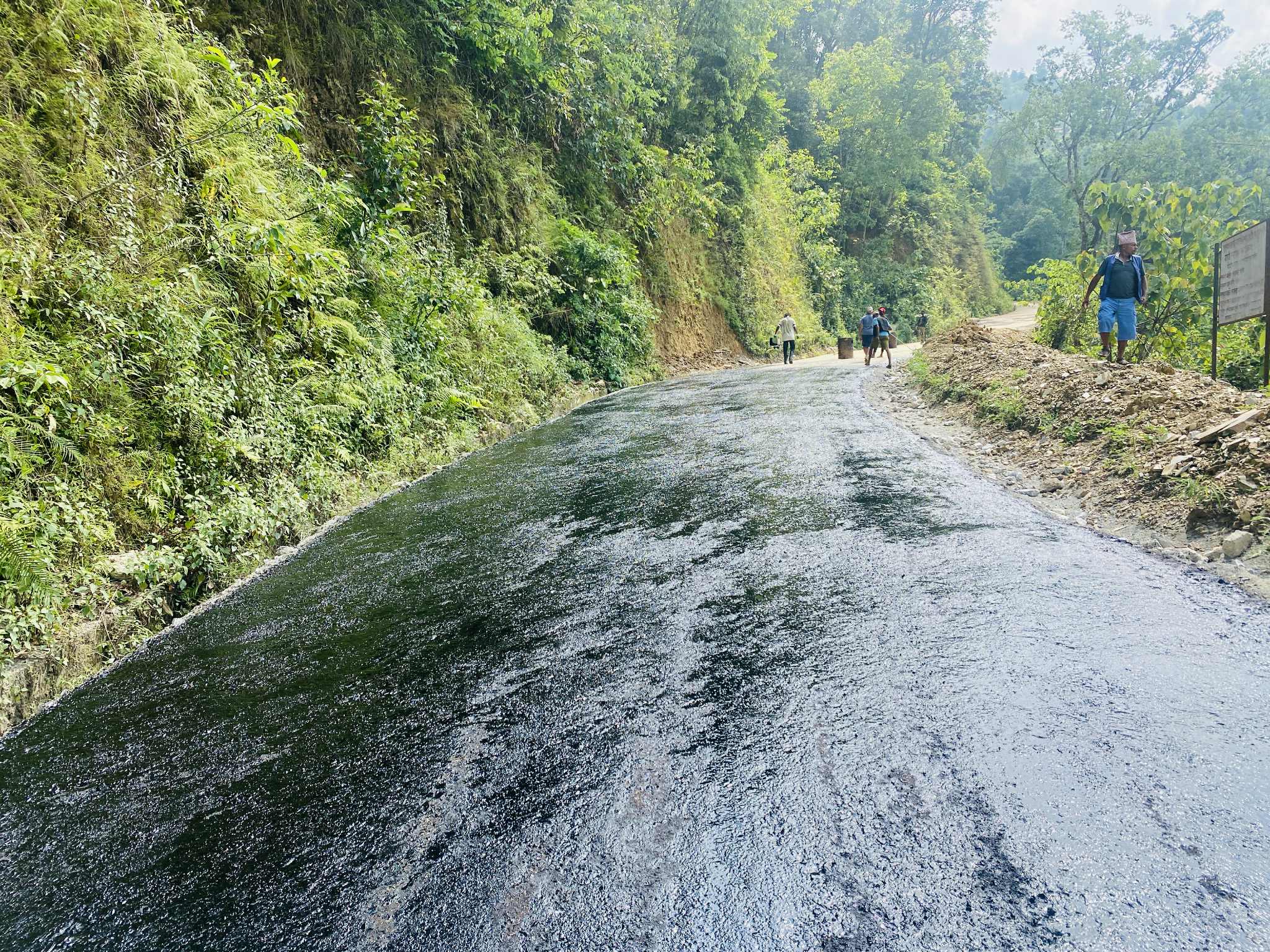 Blacktopping Chisapani-Deurali-Banidanda road gains pace