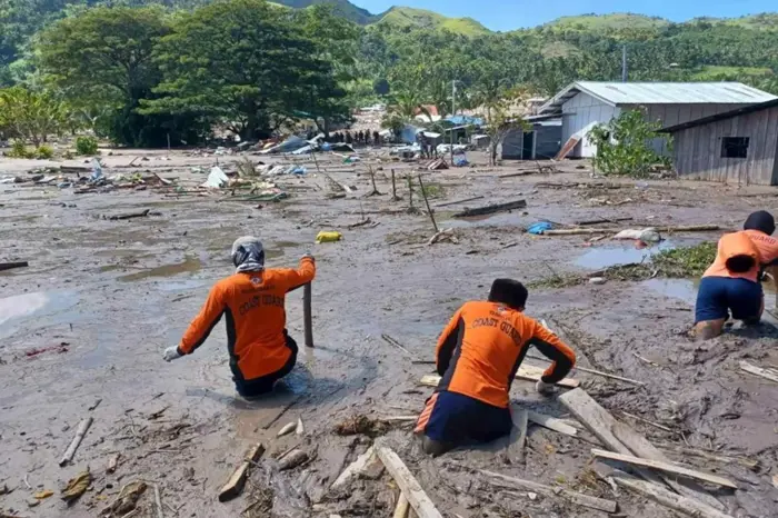Philippine cyclones death toll rises to 30, 7 missing