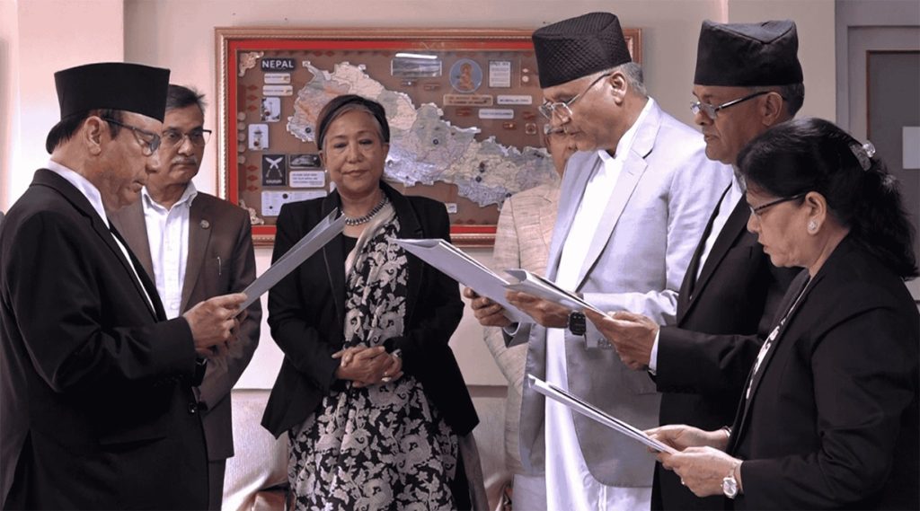 Three newly appointed Supreme Court judges take oath, begin hearing cases