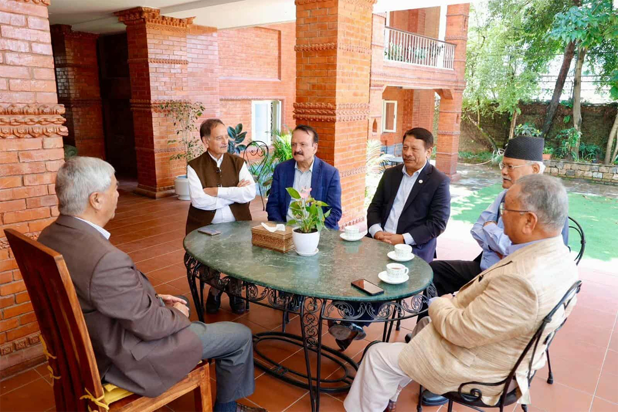 Five senior NC leaders meet Deuba to discuss coalition continuity