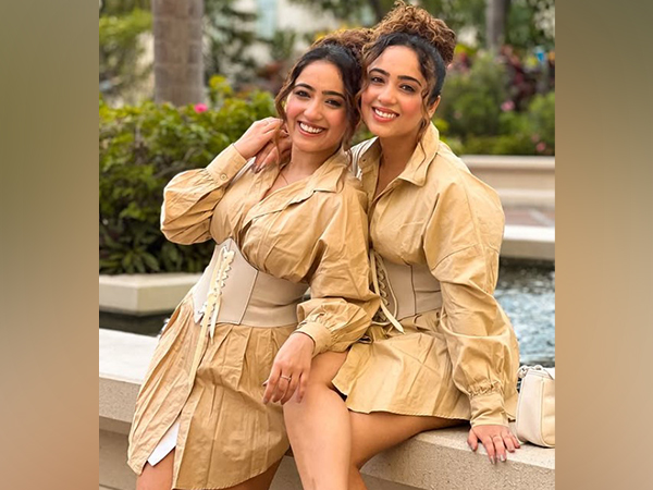 ‘Chinki Minki’ no more a ‘jodi’; fans in disbelief as influencer Mehra twins Surabhi, Samriddhi announce split