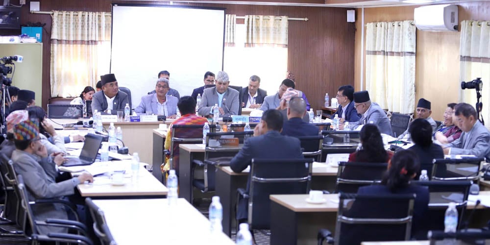 UML, Maoist Centre denounce secret cooling-off clause alteration