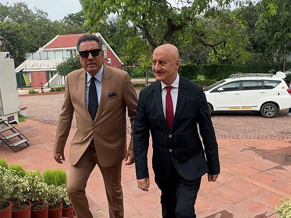 Anupam Kher, Boman Irani arrive at Rashtrapati Bhavan to attend special screening of ‘Tanvi The Great’ with President Murmu