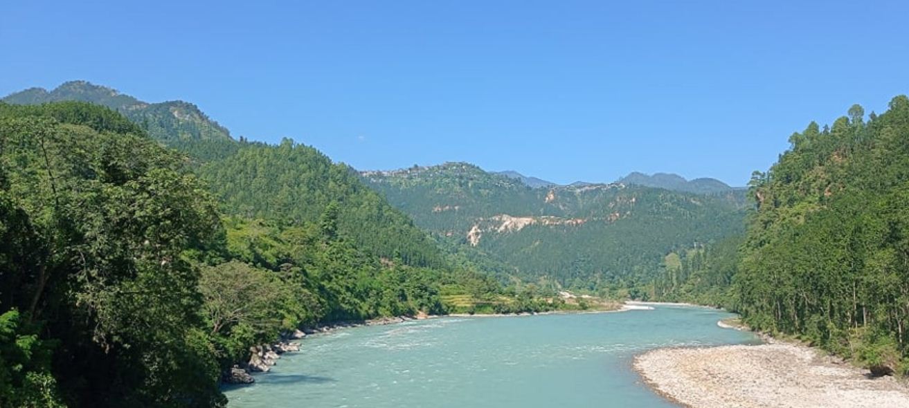 Three missing after tipper falls into Bheri River