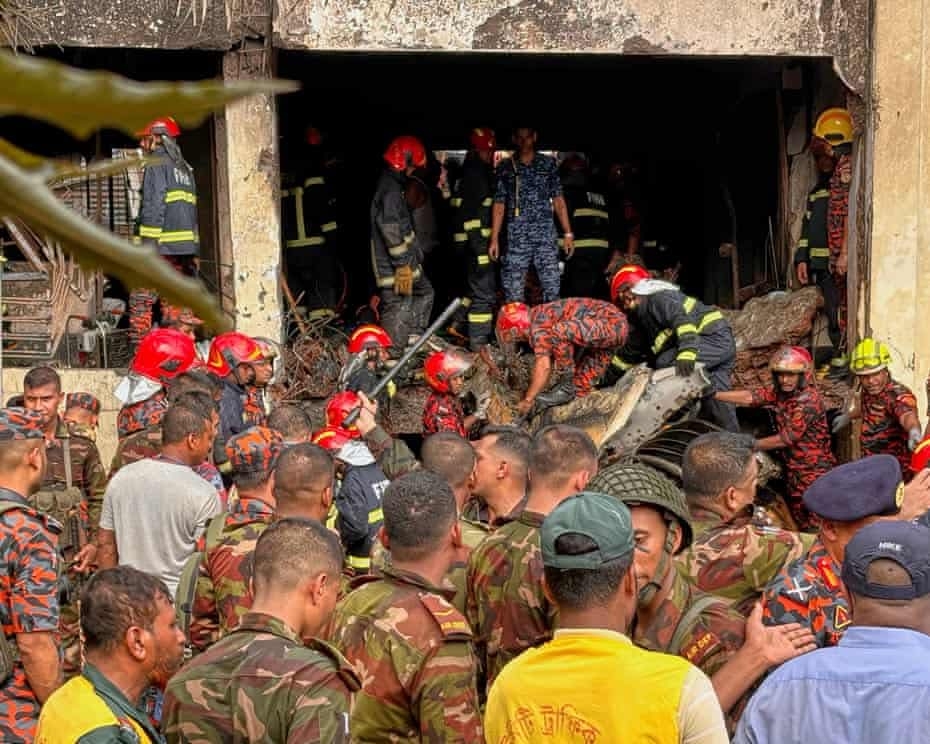 Bangladesh jet crashes into school, 19 dead