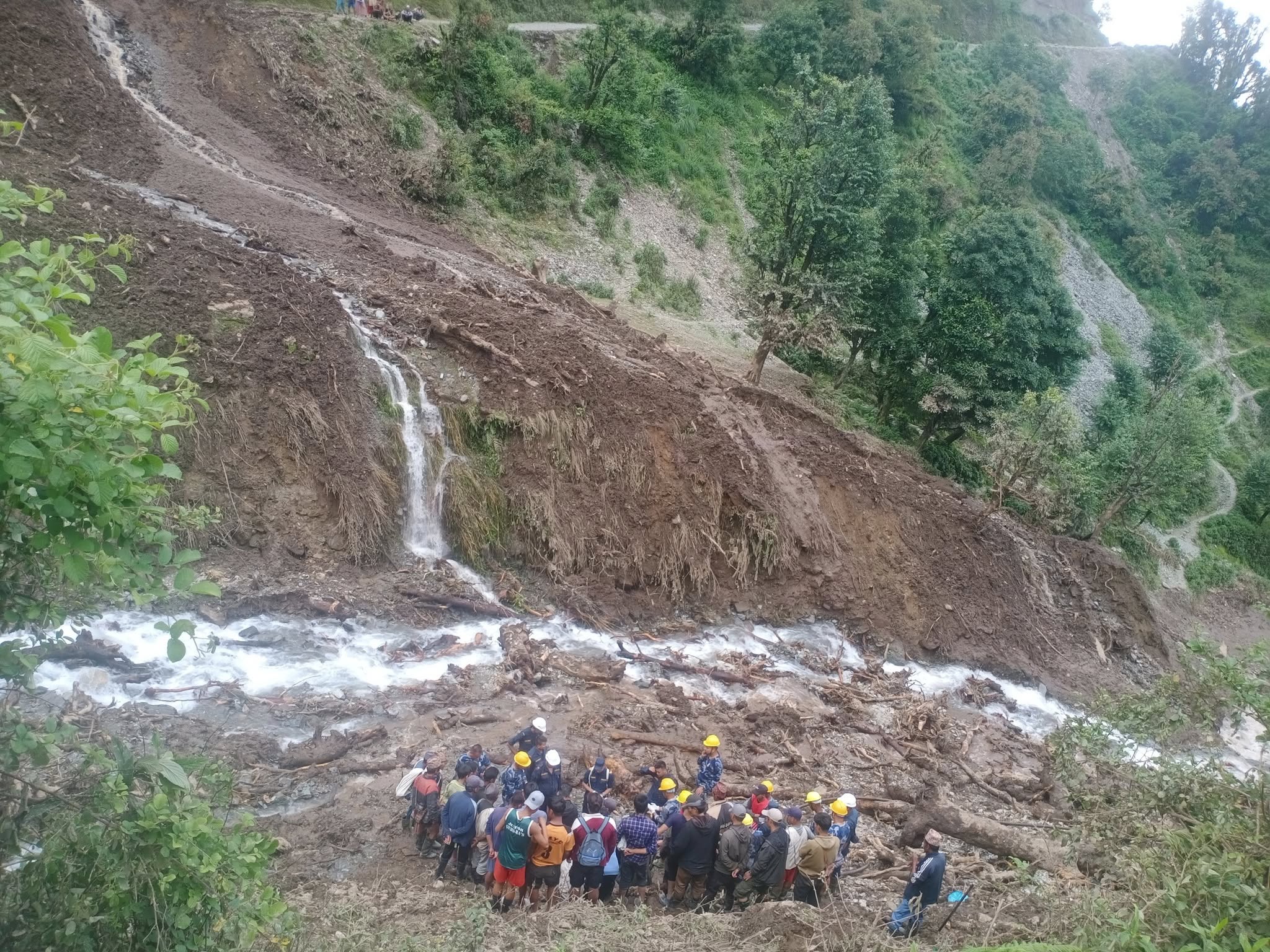 Body recovered from landslide