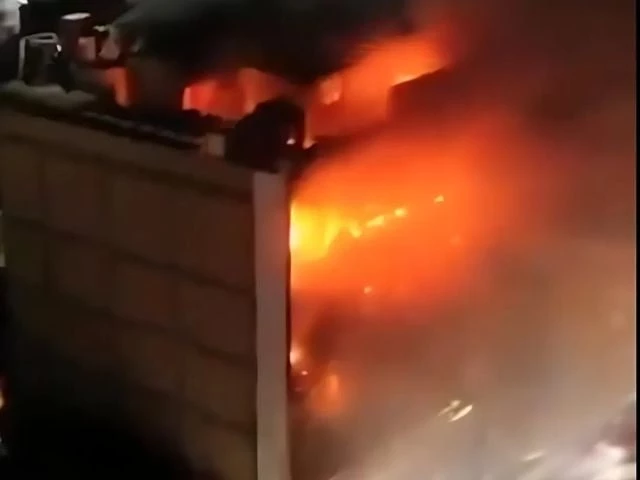 Deadly fire in Iraqi hypermarket kills at least 60