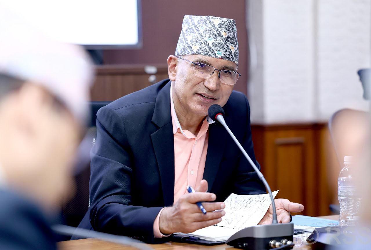 Finance Minister directs secretaries for effective implementation of budget