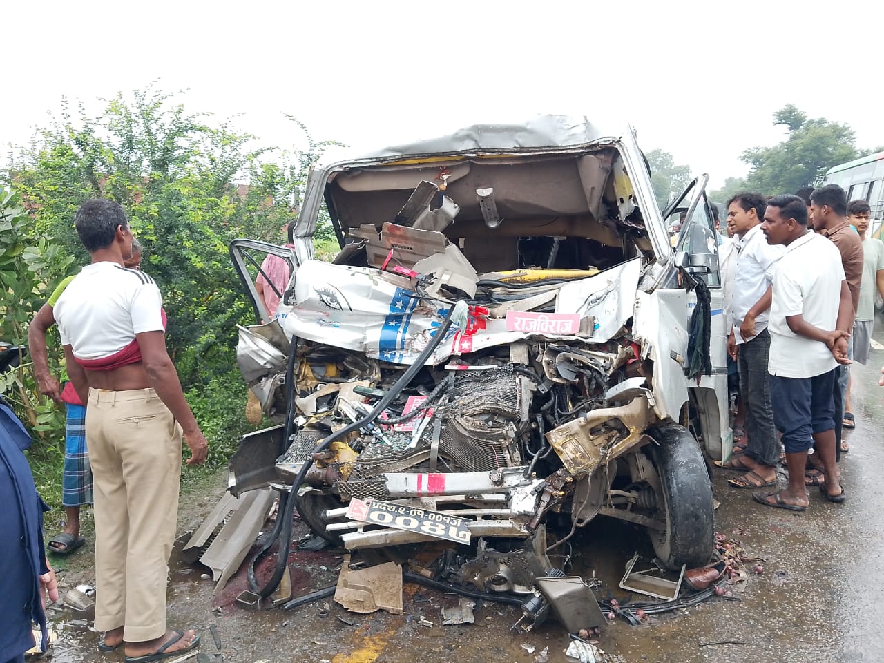 Three dead, 15 injured in Sunsari road accident