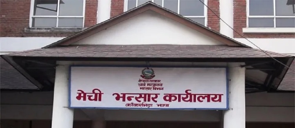 Imports, exports decrease from Mechi Customs Office in first month of current FY