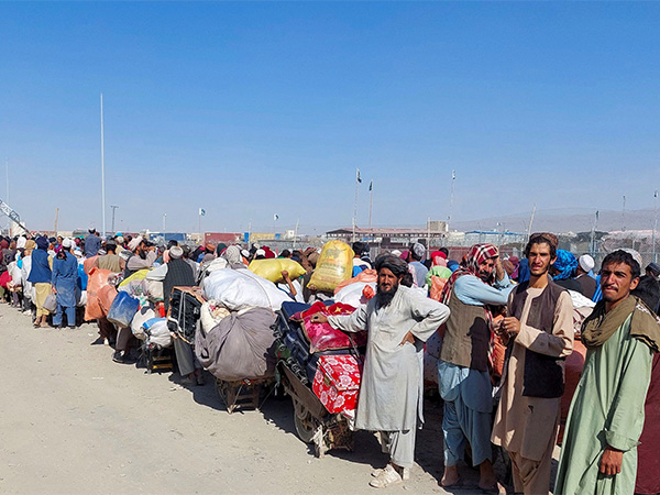 Pakistan orders mass expulsion of legal Afghan refugees, UN warns of international law breach