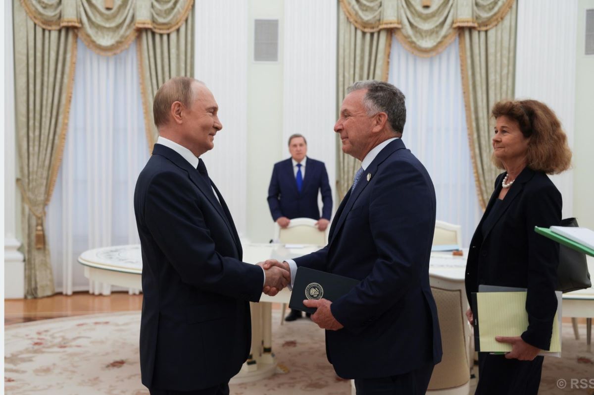 US envoy meets Putin as Ukraine ceasefire deadline nears