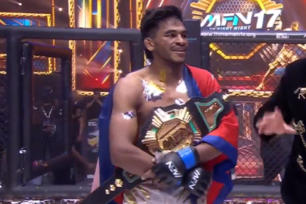 PM Oli congratulates Bantamweight Champion Rabindra Dhant