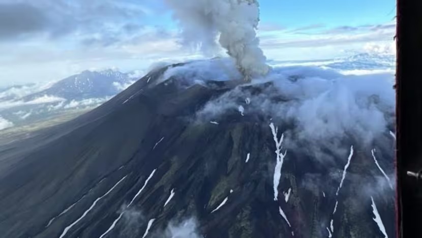 Dormant Russia volcano erupts for first time in 450 years