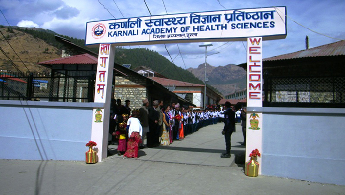 X-ray machine left idle for a month, patients deprived of service