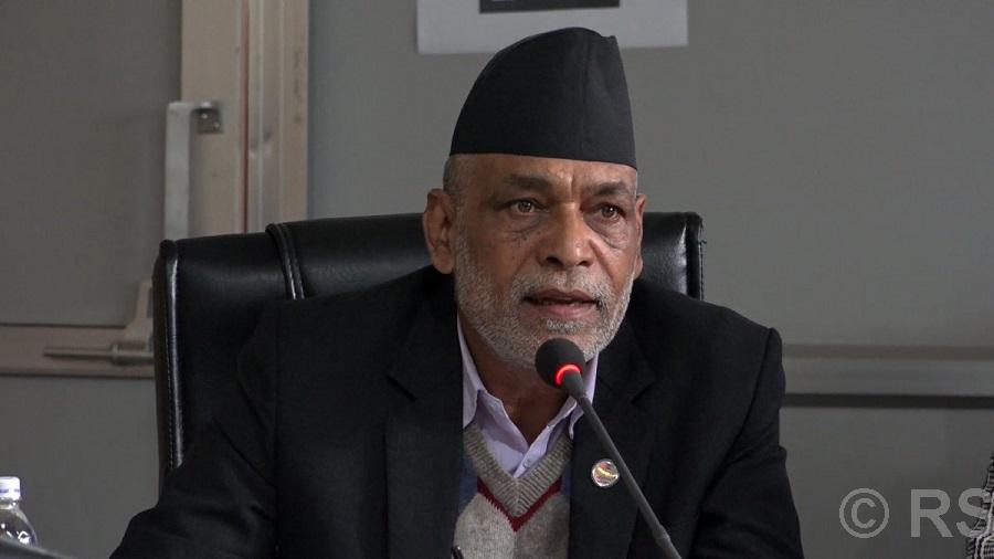 Fertilizer will be available in next ten days: Agriculture Minister