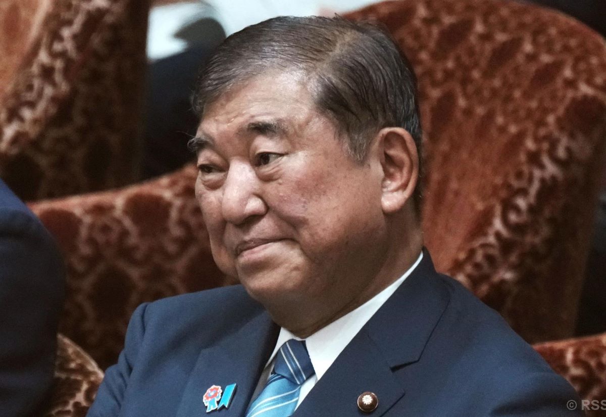 Japan PM decides to quit as opponents seek leadership election: reports
