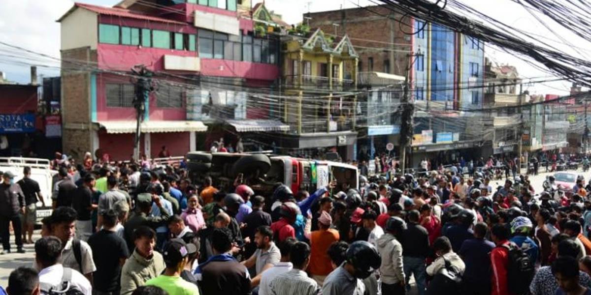 Bus accident injures 20 near Machhapokhari