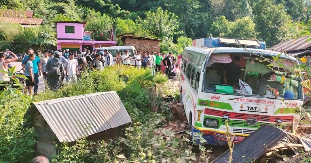 Multiple road accidents leave 2 dead and 65 injured