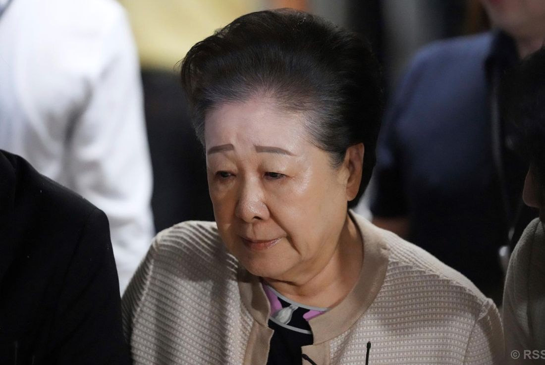 South Korean investigators seek arrest of leader of Unification Church in probe of ex-first lady
