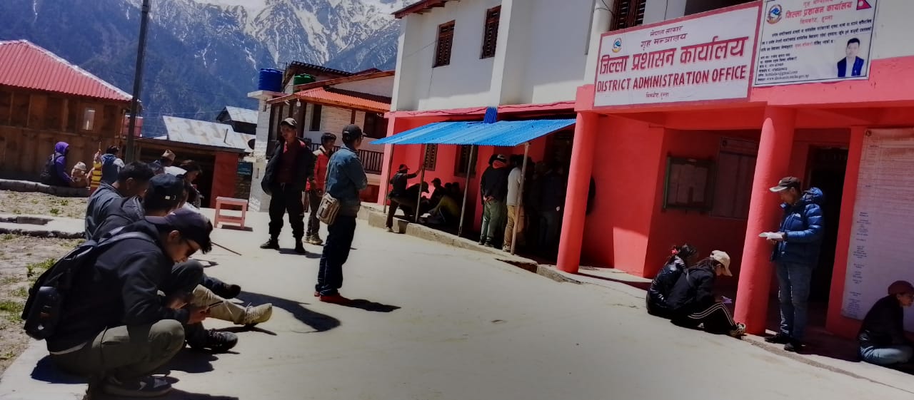 Thousands of unemployed youths in Humla thronging China for work