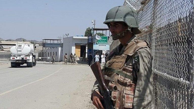Afghanistan-Pakistan border firefight erupts amid tensions