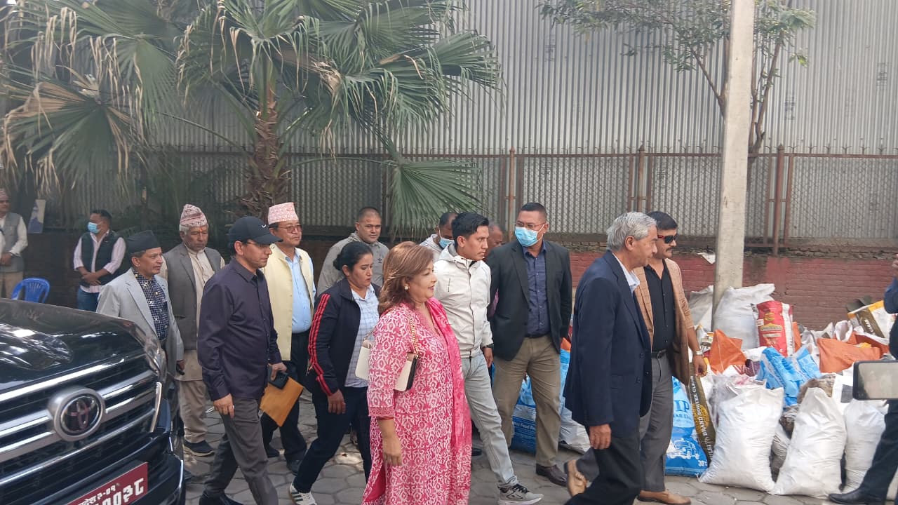 Deuba arrives at NC central office, to address CWC meeting
