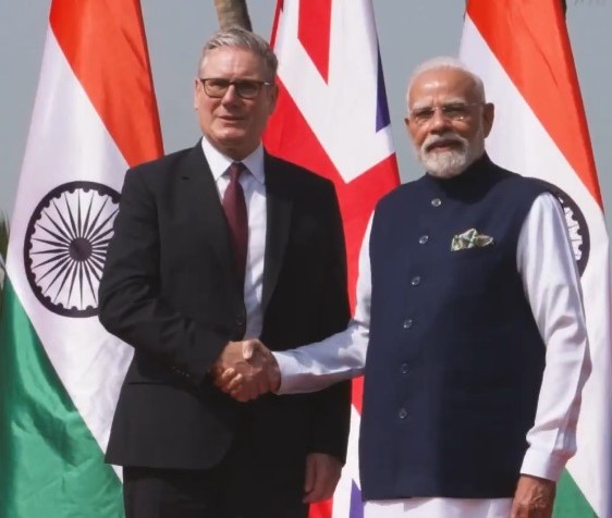 British PM Starmer meets Indian counterpart Modi on historic first visit