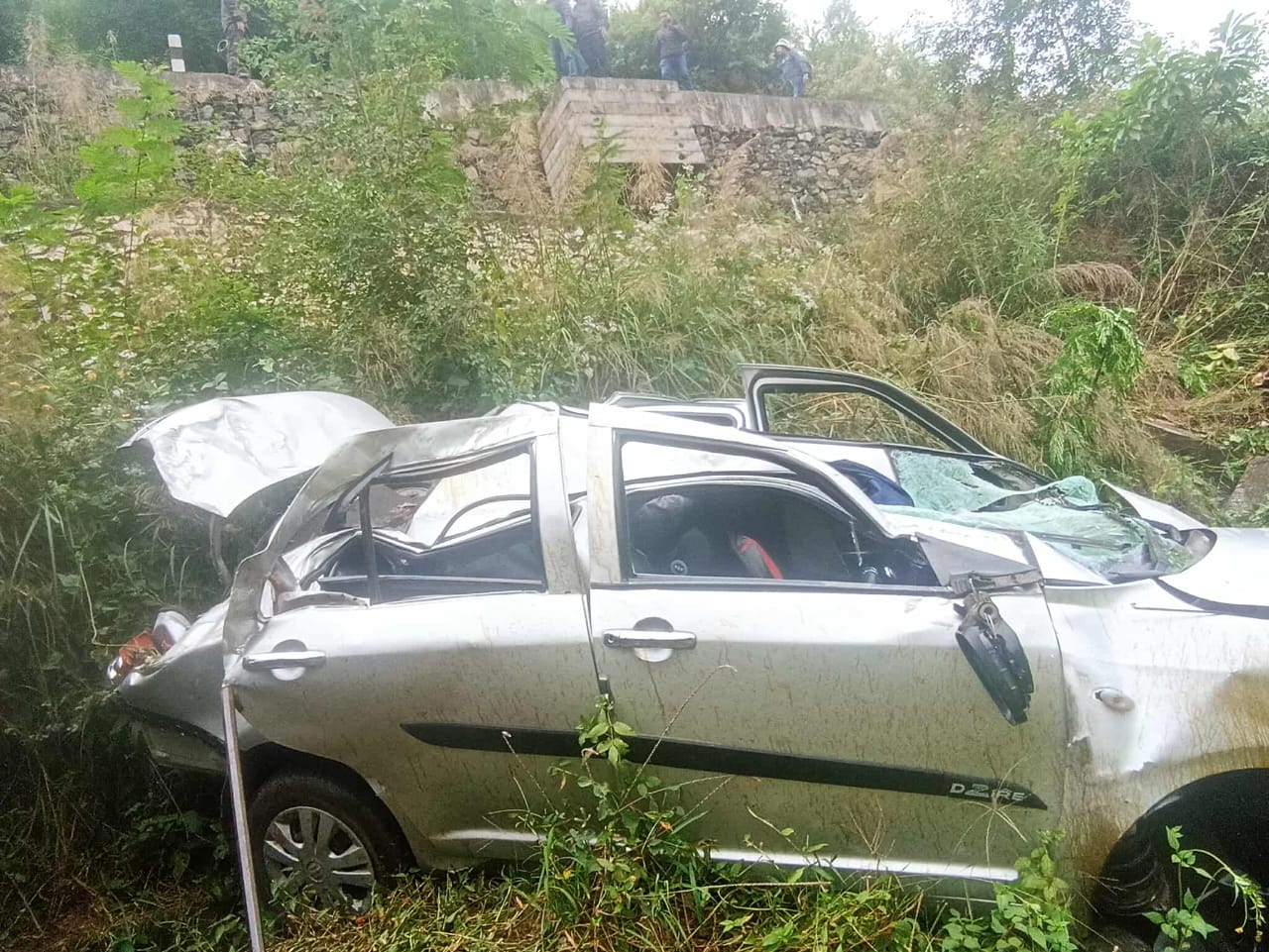 Husband killed, wife and son injured in Sindhuli car accident