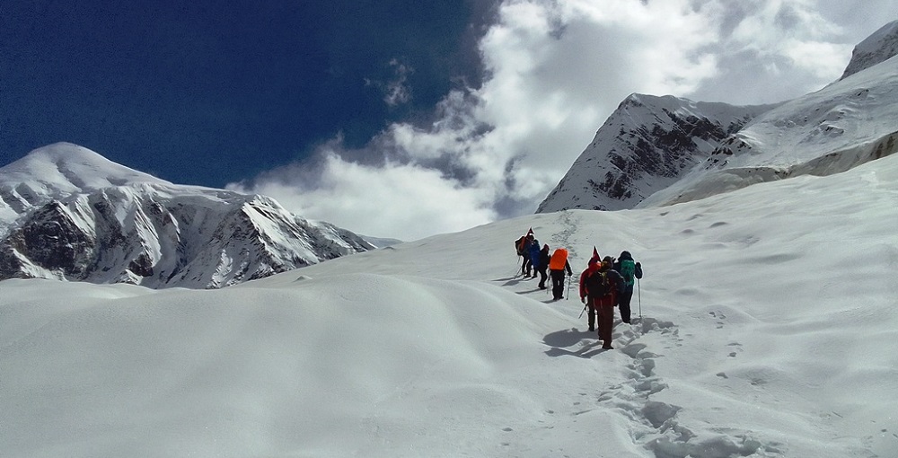 949 people rescued from high Himalayan regions after heavy snowfall