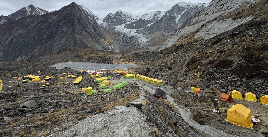 German tourist and Nepali guide missing near Dhaulagiri Base Camp