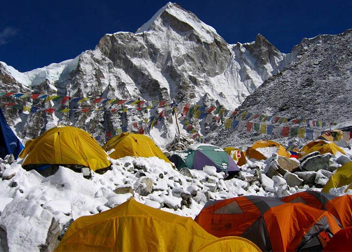 Italian national stranded at Makalu Base Camp