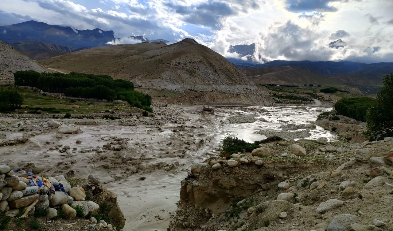Jomsom–Kagbeni road collapses, traffic completely halted