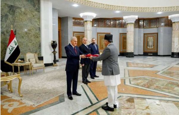 Nepal’s Ambassador to Iraq Lamsal presents credentials