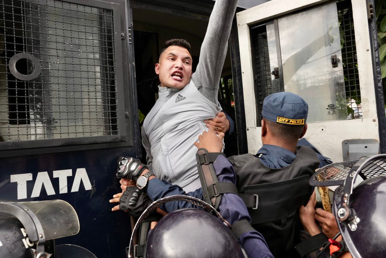 Police detain protesters at Maitighar