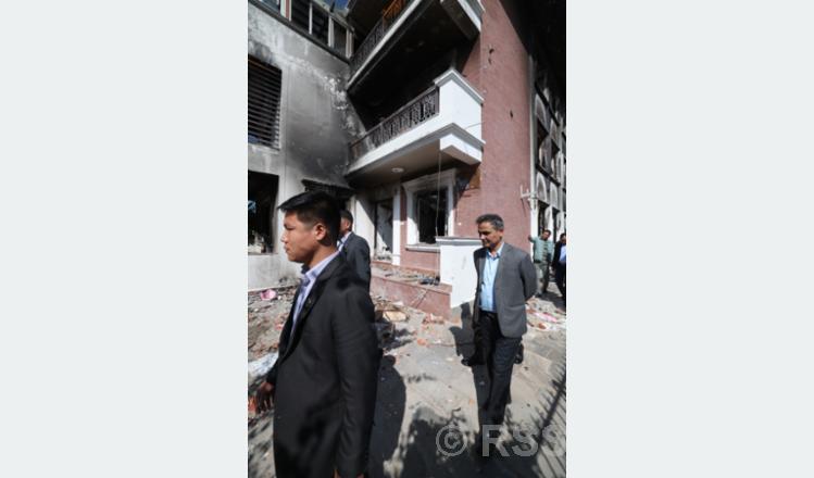 Minister Aryal inspects fire-damaged home of ex-President Bhandari