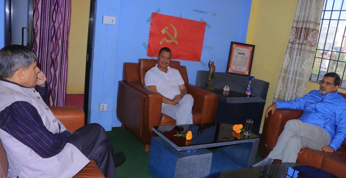 Sharma and Bhusal meet Biplav to explore alternative political bloc