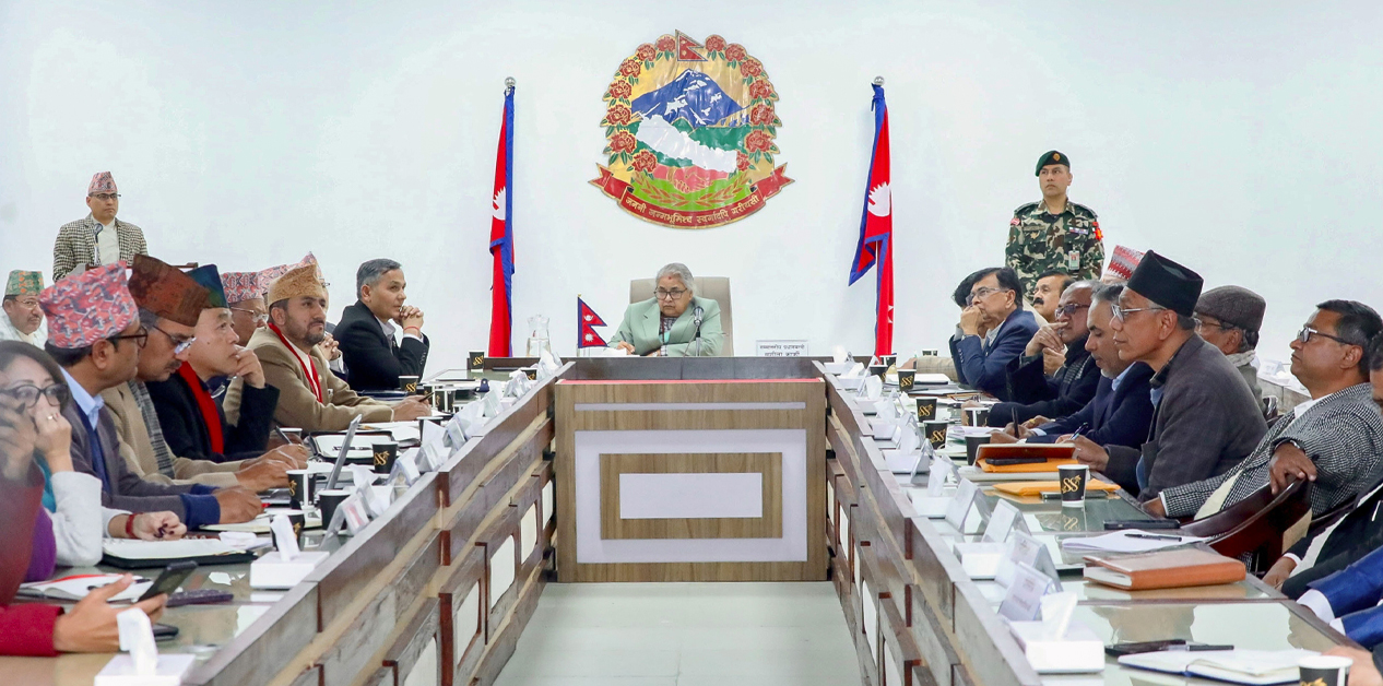 Govt and EC confident of holding elections, other stakeholders skeptical