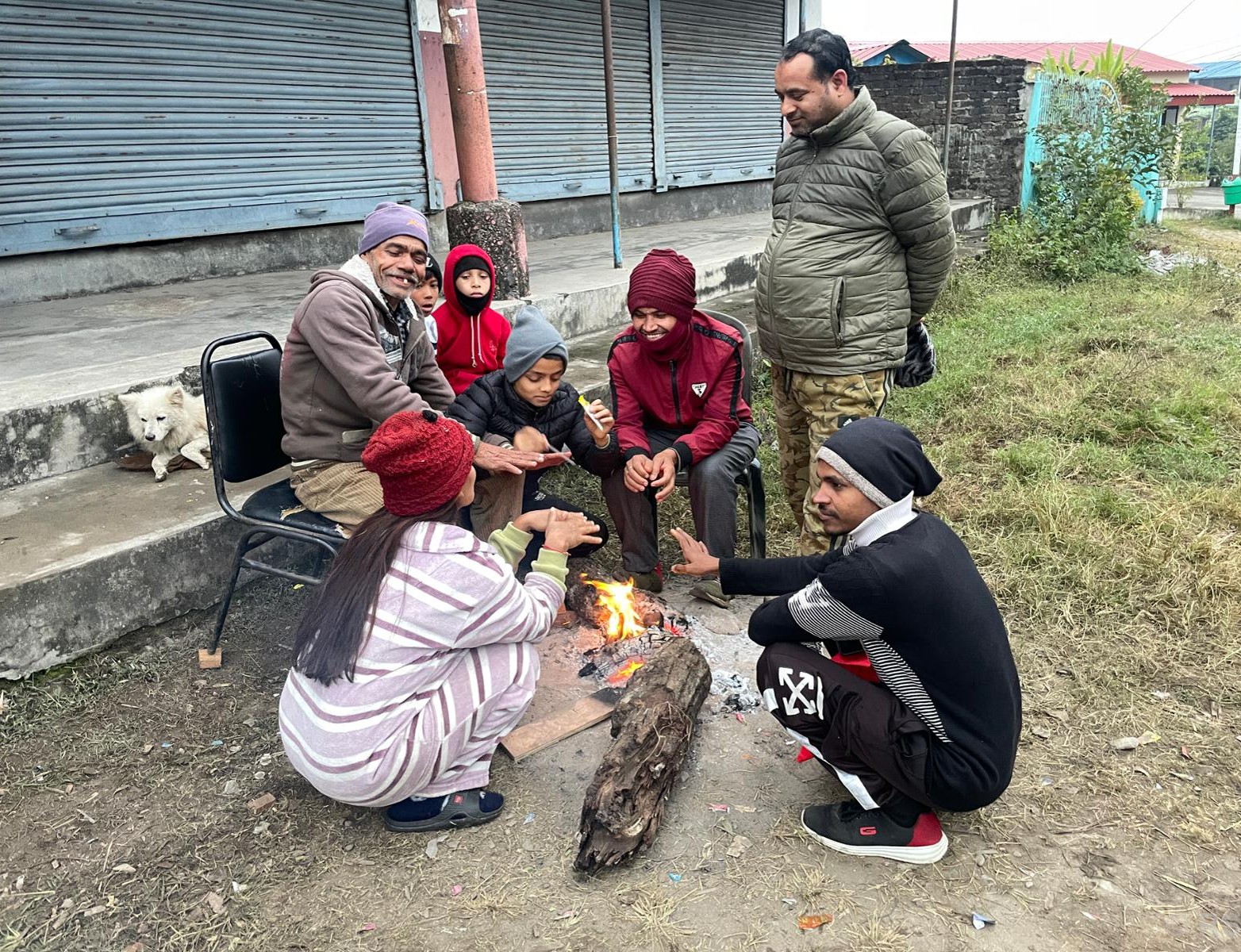 Life in Nawalpur affected due to cold wave for past three days