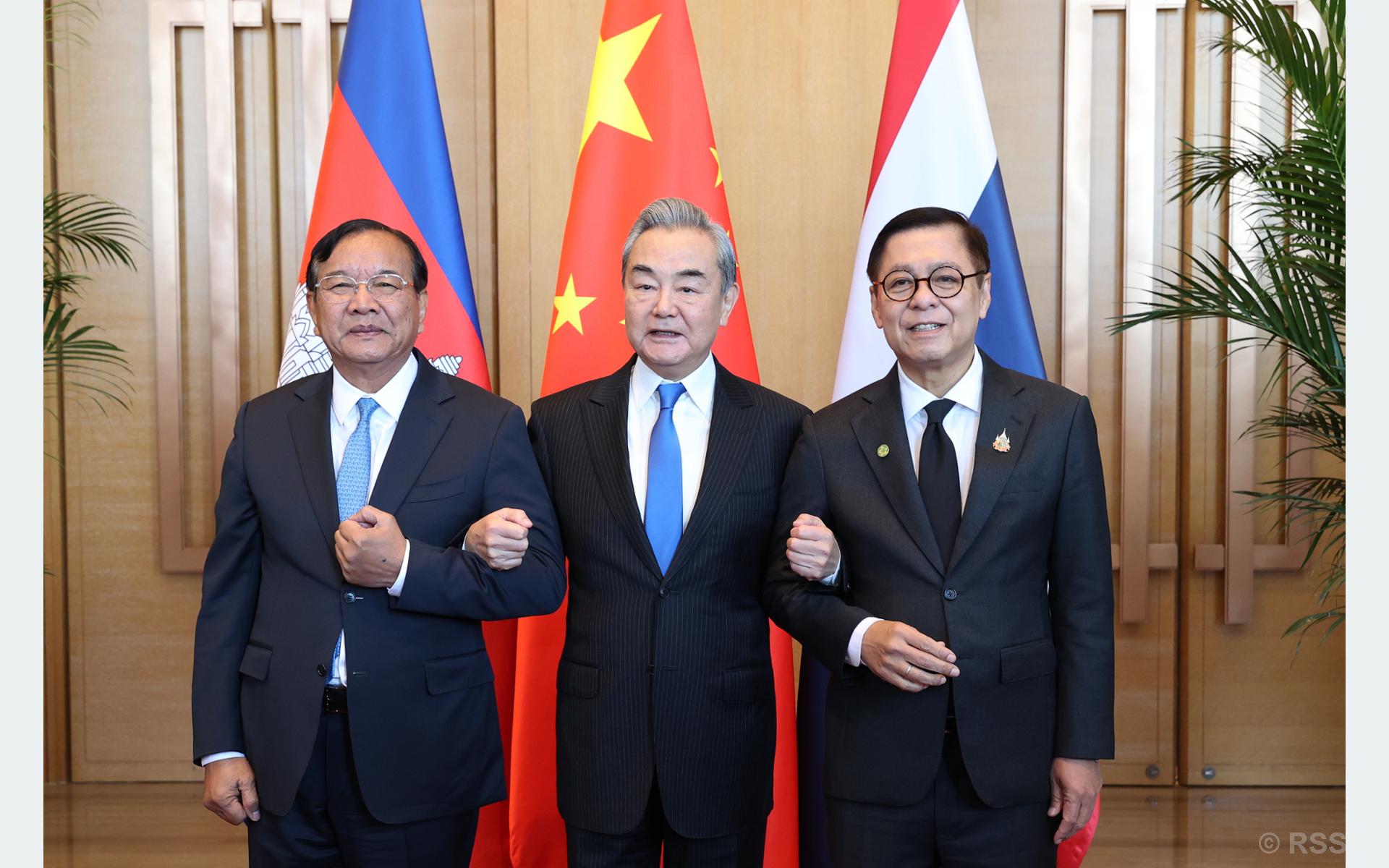 Top diplomats of China, Cambodia and Thailand meet as Beijing seeks to strengthen role in dispute
