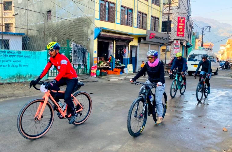 Cancer survivors cycling through Mid-Hills for a noble cause