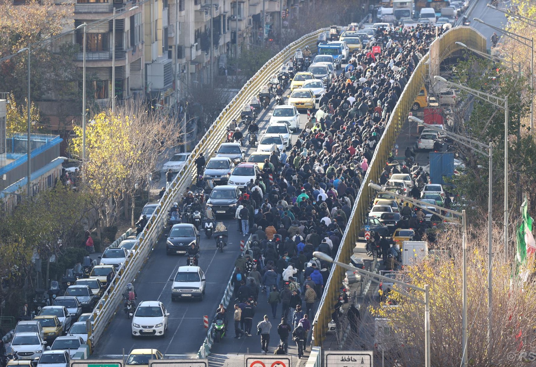 At least 35 people have been killed and 1,200 detained in Iran’s economic protests