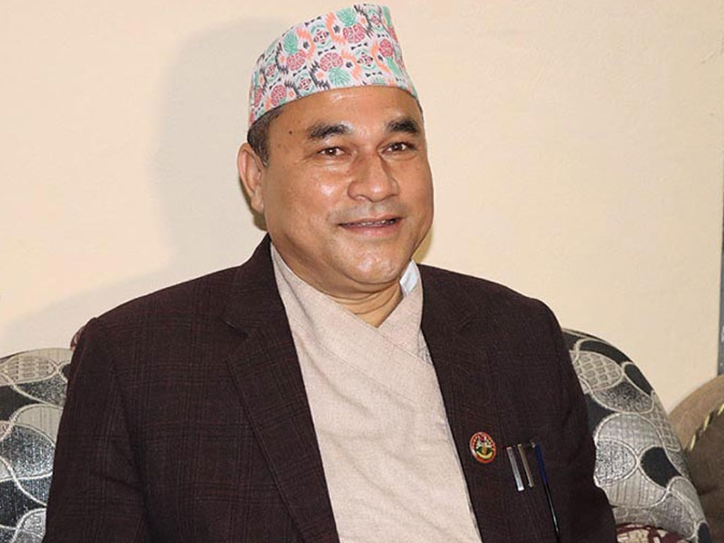 CM Shah underscores on pursuing development plans focussing on long-term goals