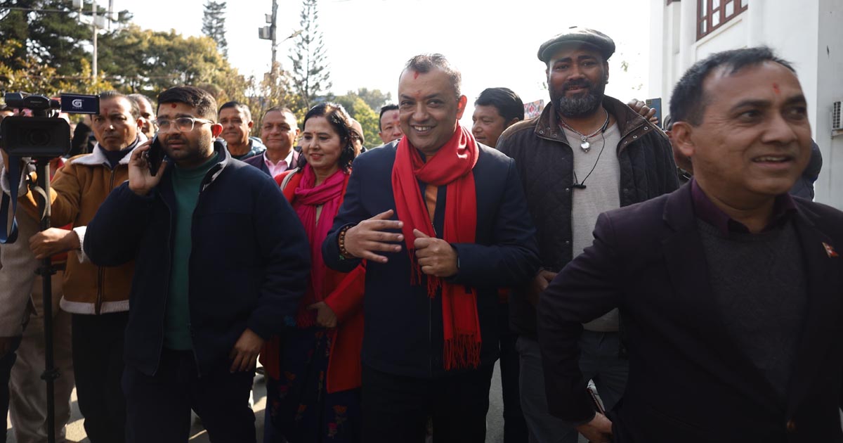 Thapa-led central committee reaches EC with documents passed by 2nd SGC