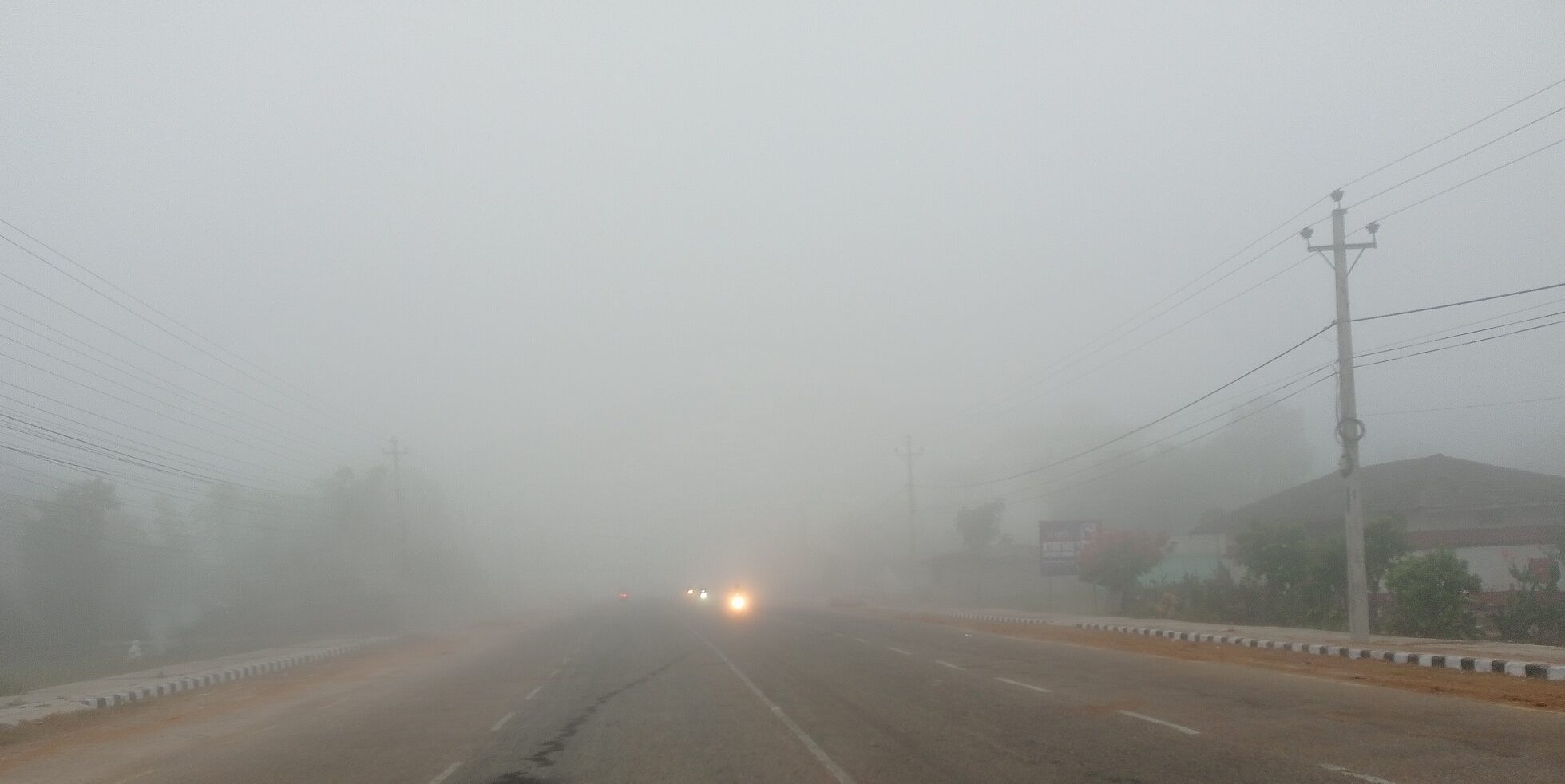 Fog and mist to persist in Tarai today