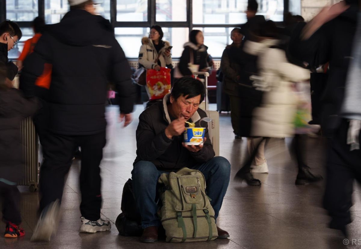 China’s Lunar New Year travel rush begins with record 9.5 billion trips expected