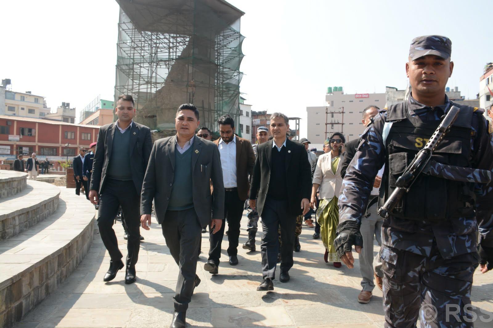 Ministers mull use of parking lot at Dharahara
