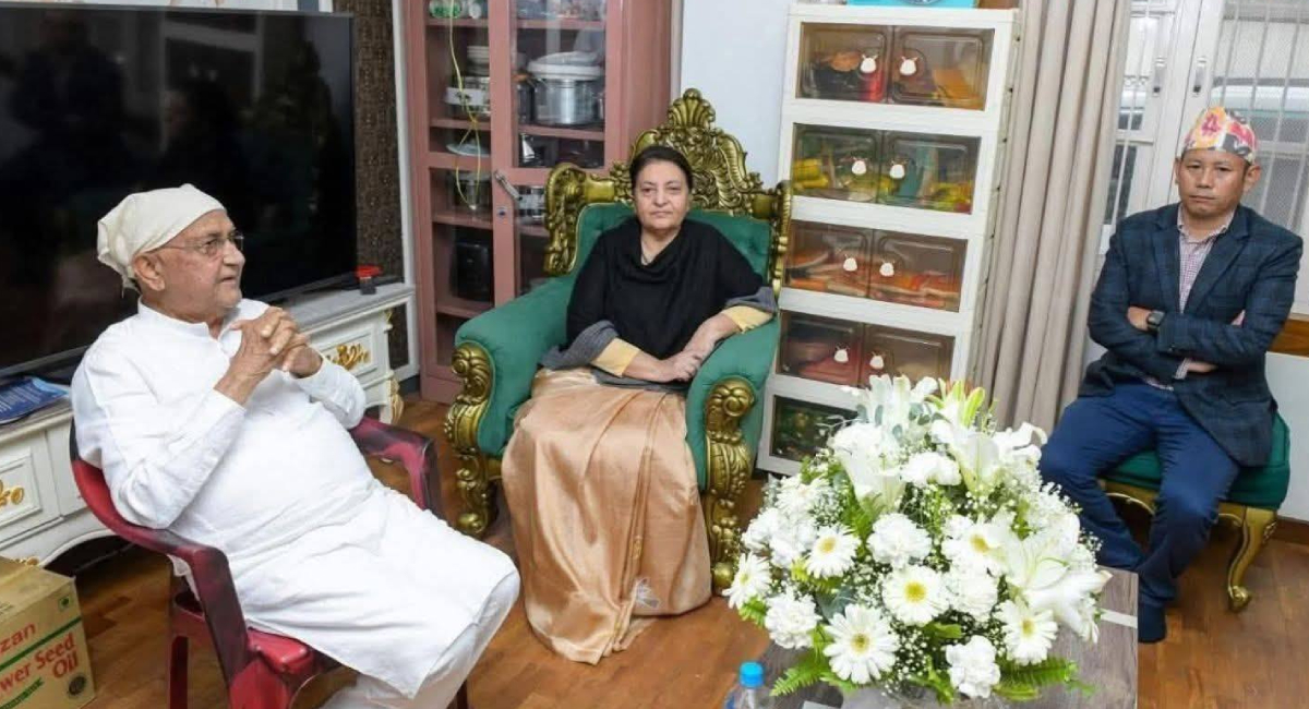 Former President Bhandari extends condolence to Chair Oli