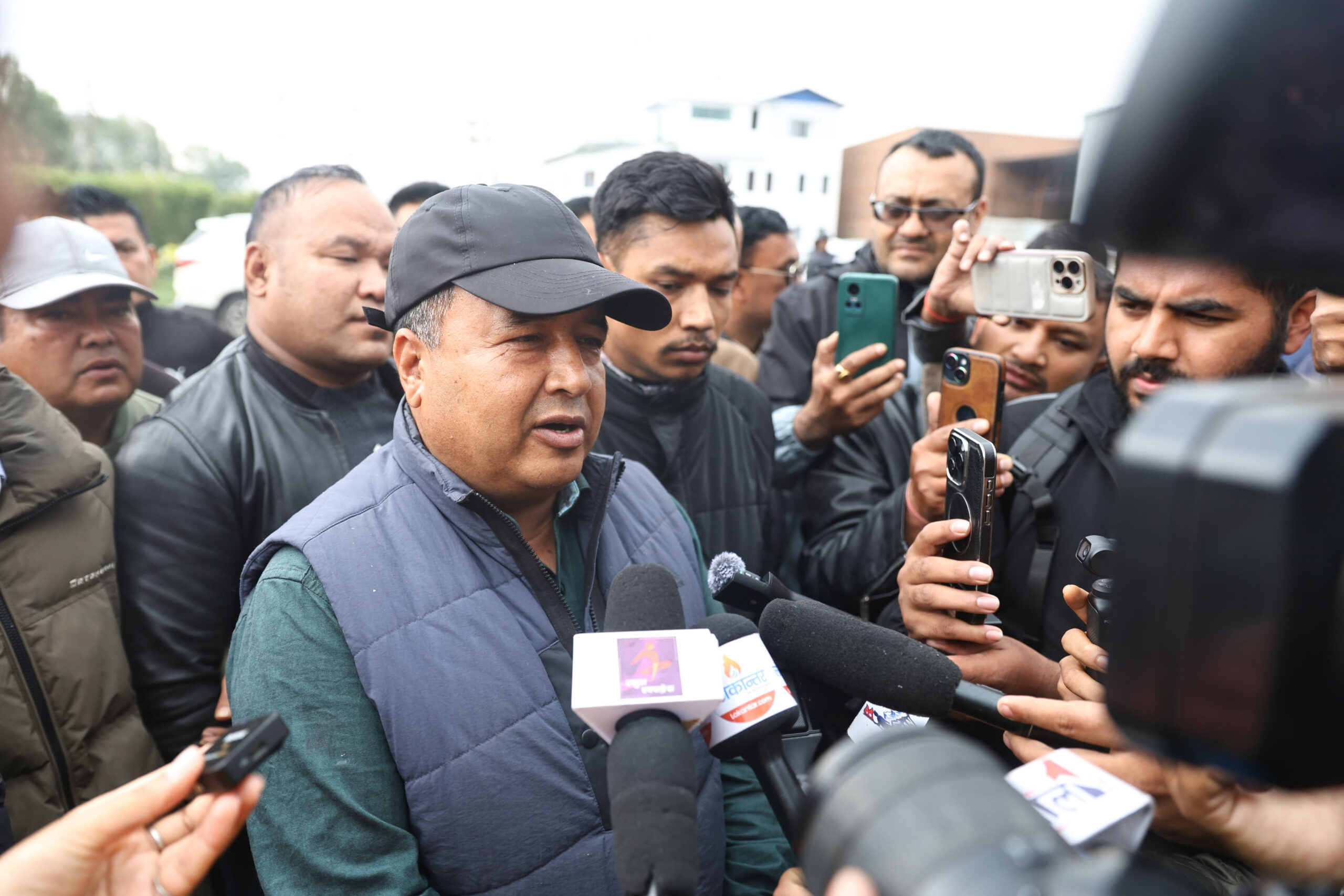 UML to stage protests against Oli’s arrest