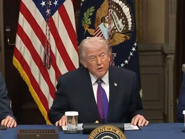 “Doing very well”: Trump rates war efforts against Iran “15 out of 10”